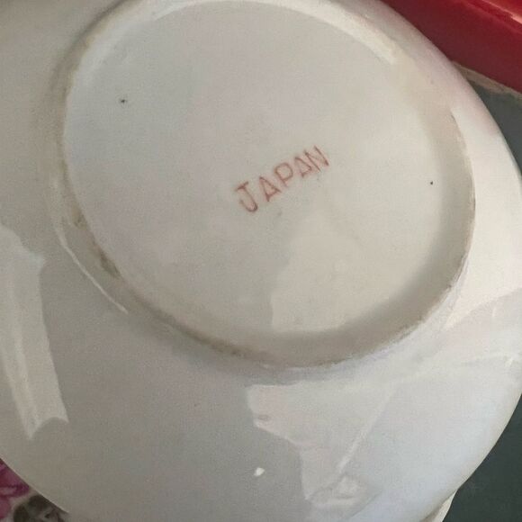 Japanese stamped set of 5 vintage Floral White and Pink Porcelain small Plates - Picture 5 of 6